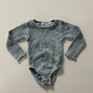 Zara Kids Gray Floral Bodysuit